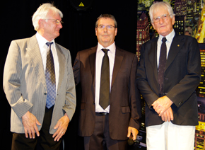 Francis MAJOIS, André TESTON et Michel MANENT